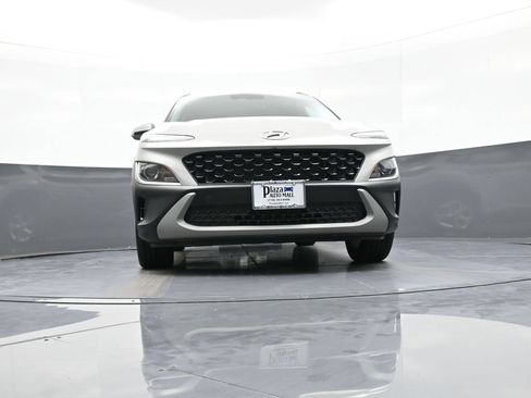 Certified 2022 Hyundai Kona SEL w/ Convenience Package AWD/4WD image 28