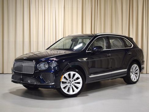 New 2025 Bentley Bentayga image 1
