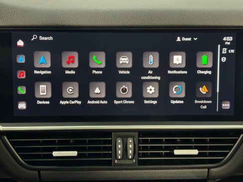 Used 2023 Porsche Cayenne E-Hybrid image 26