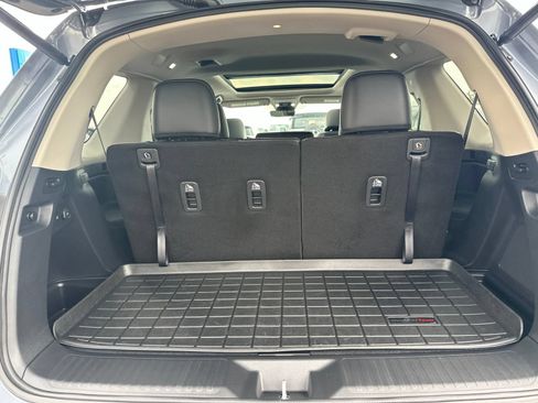 Used 2025 Honda Pilot Elite image 33