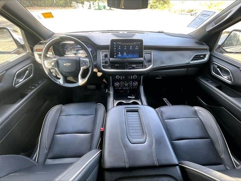 Certified 2023 Chevrolet Suburban Premier image 14