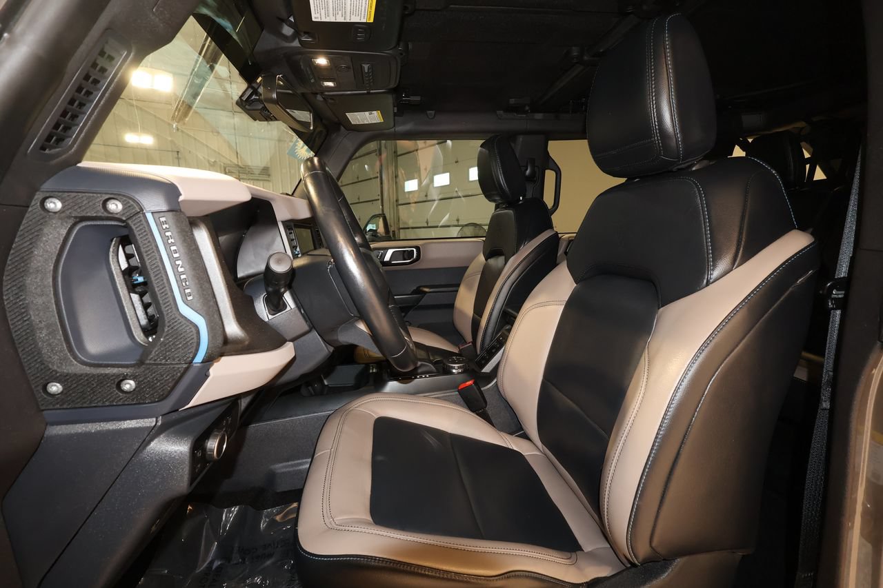 Used 2024 Ford Bronco Wildtrak AWD/4WD image 23