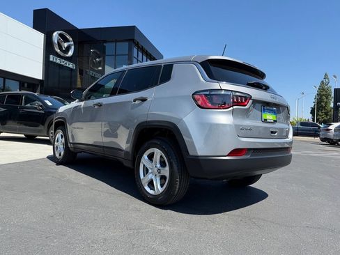 Used 2023 Jeep Compass Sport AWD/4WD image 9
