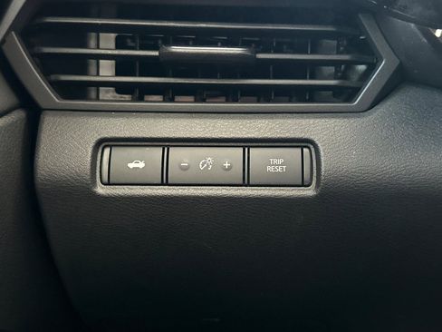 Used 2023 Nissan Altima 2.5 SR w/ SR Premium Package FWD image 28