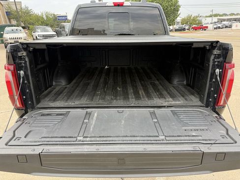 Certified 2024 Ford F150 Platinum w/ FX4 Off-Road Package AWD/4WD image 27