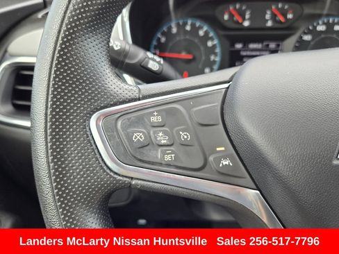 Used 2022 Chevrolet Equinox LS AWD/4WD image 24