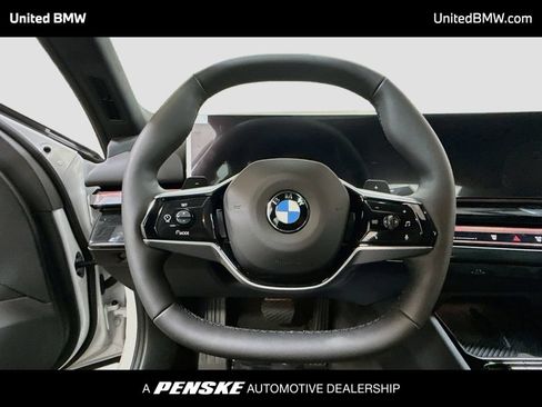 New 2027 BMW 530i RWD image 6