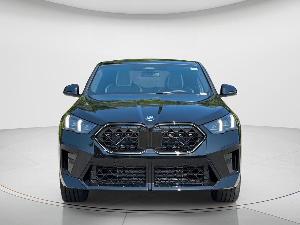New 2026 BMW X2 xDrive28i w/ Technology Package AWD/4WD image 2