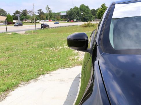 Used 2010 INFINITI G37 Sport w/ Navigation Pkg RWD image 9