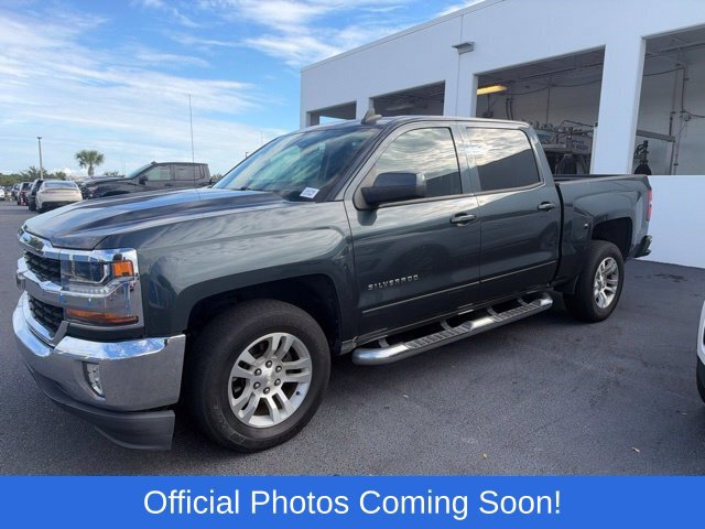 Used 2018 Chevrolet Silverado 1500 LT w/ All Star Edition RWD image 2