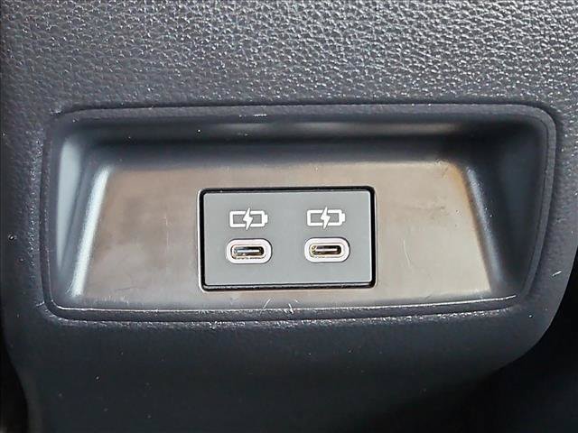 Used 2025 Toyota Corolla LE FWD image 16