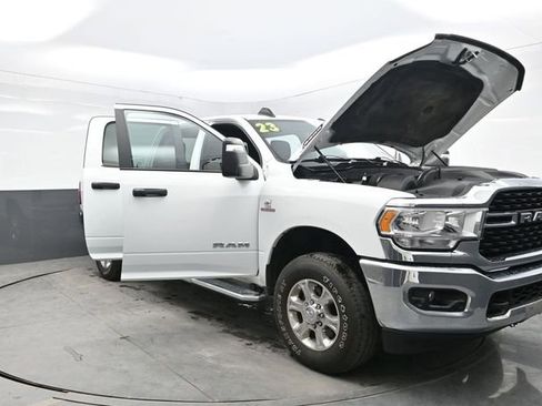 Used 2023 RAM 2500 Big Horn w/ Level 1 Equipment Group AWD/4WD image 40