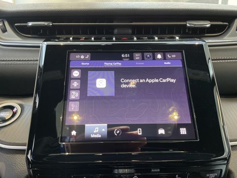 New 2025 Jeep Grand Cherokee Laredo X w/ Luxury Tech Group I RWD image 21