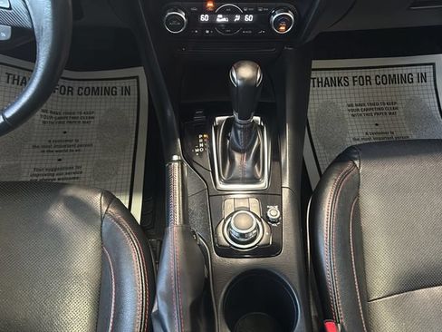 Used 2014 MAZDA MAZDA3 s Grand Touring w/ Technology Package FWD image 19