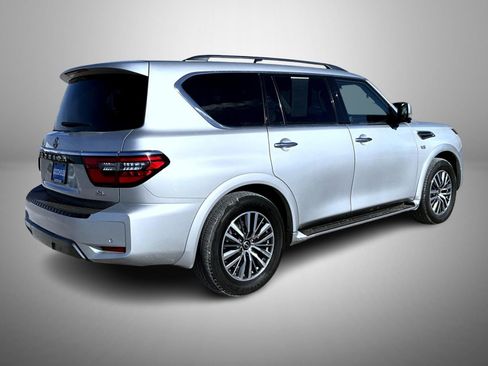 Used 2021 Nissan Armada SL w/ Captain's Chairs Package image 5