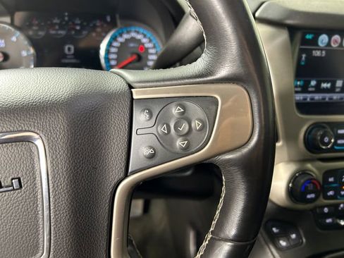 Used 2017 GMC Yukon Denali image 17