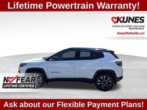Used 2022 Jeep Compass Limited AWD/4WD image 6