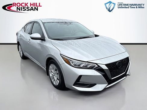 Used 2023 Nissan Sentra S image 1