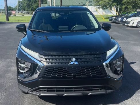 Used 2024 Mitsubishi Eclipse Cross LE AWD/4WD image 3