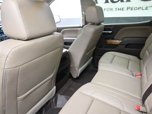 Used 2018 Chevrolet Silverado 1500 LTZ w/ Sport Package image 23