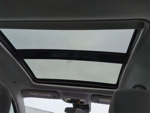 Used 2024 Chevrolet Malibu LT image 22