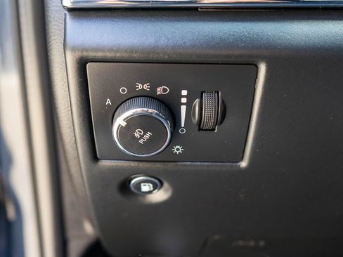 Used 2017 Jeep Grand Cherokee SRT AWD/4WD image 19