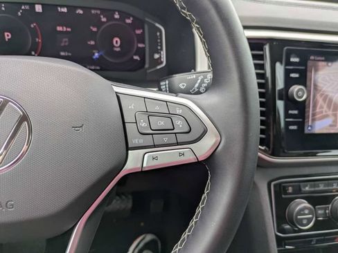 Certified 2023 Volkswagen Atlas SEL AWD/4WD image 29