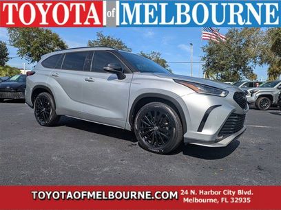 Used 2023 Toyota Highlander XSE
