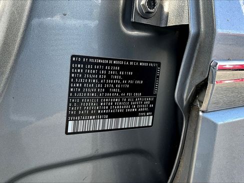 Used 2021 Volkswagen Tiguan SEL Premium R-Line image 35