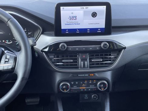 Used 2021 Ford Escape SEL FWD image 13
