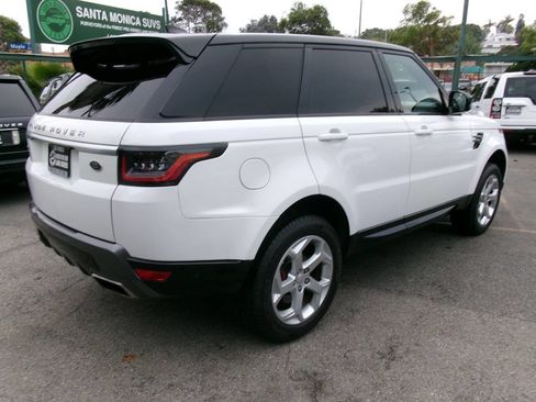 Used 2018 Land Rover Range Rover Sport HSE image 6