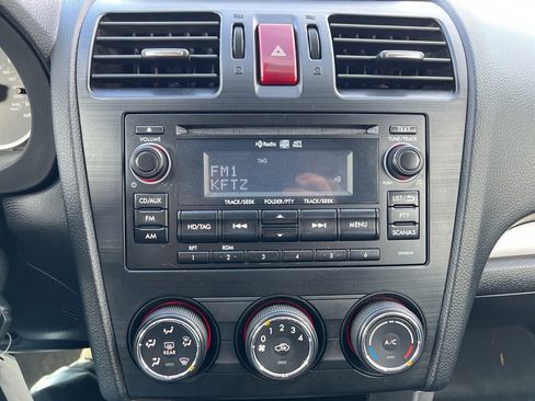 Used 2014 Subaru Forester 2.5i Premium w/ All-Weather Package image 20