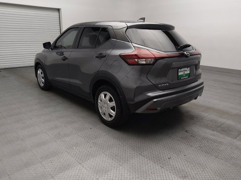 Used 2023 Nissan Kicks S FWD image 5