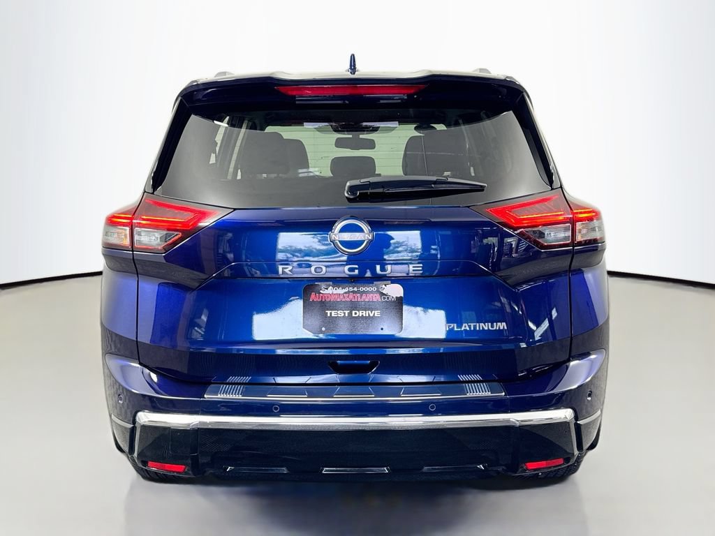 Used 2024 Nissan Rogue Platinum FWD image 6