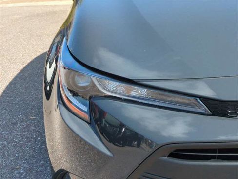 Certified 2026 Toyota Corolla LE image 10