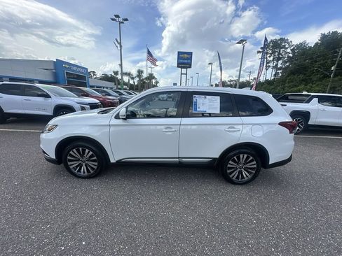 Used 2019 Mitsubishi Outlander SE FWD image 13