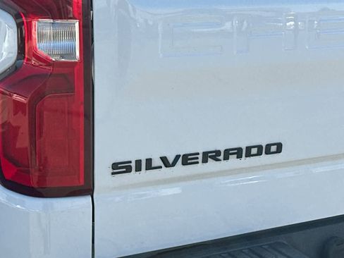 Used 2021 Chevrolet Silverado 1500 Custom w/ LPO, Dark Essentials Package image 15