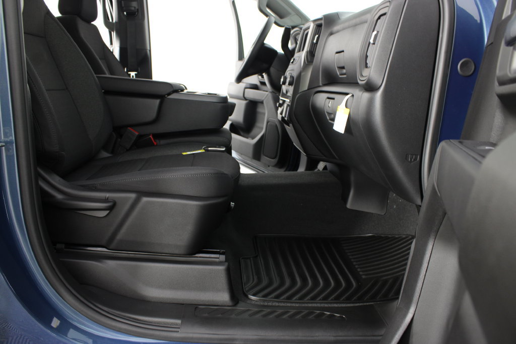 New 2026 Chevrolet Silverado 2500 Custom w/ Custom Value Package AWD/4WD image 25