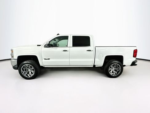 Used 2018 Chevrolet Silverado 1500 LT w/ All Star Edition RWD image 4