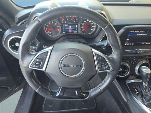 Used 2020 Chevrolet Camaro LT image 13