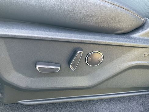 New 2025 Ford F150 Lightning Lariat image 16