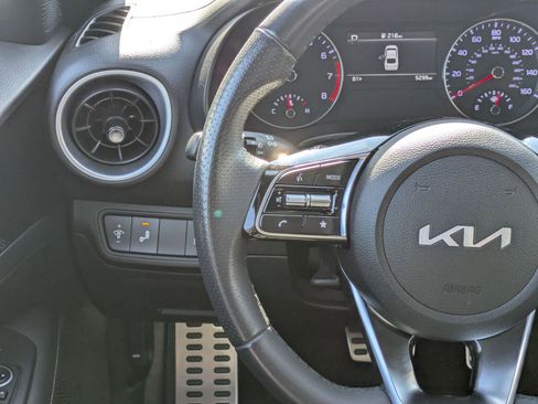 Used 2024 Kia Forte GT-Line image 23