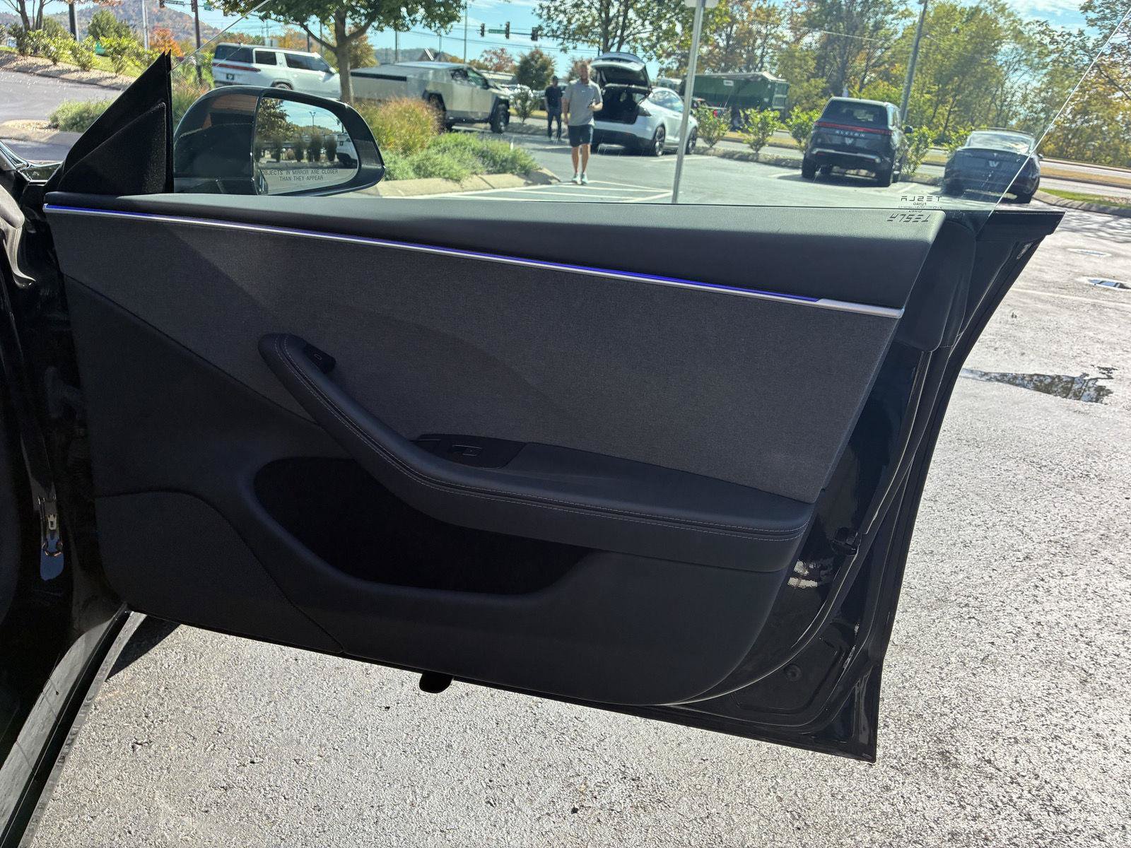 Used 2025 Tesla Model 3 Long Range RWD image 13