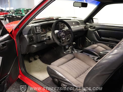 Used 1991 Ford Mustang LX image 4