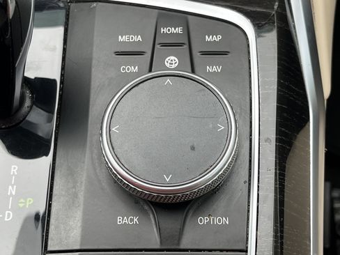 Used 2021 BMW 330i Sedan w/ Convenience Package image 7