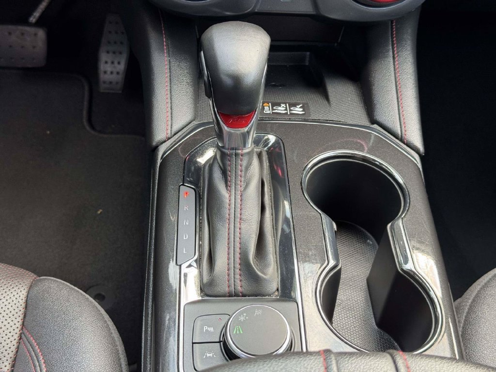 Used 2025 Chevrolet Blazer RS FWD image 8