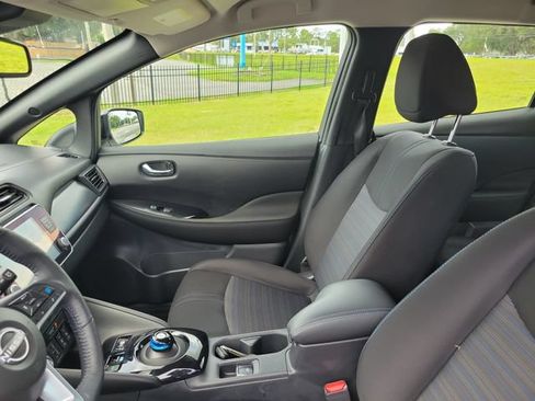 Used 2023 Nissan Leaf SV Plus FWD image 17