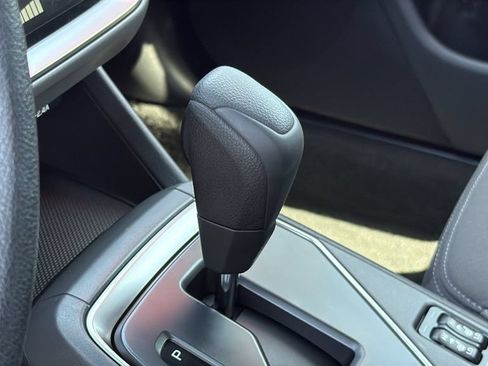 Certified 2025 Subaru Crosstrek 2.5i Premium AWD/4WD image 22