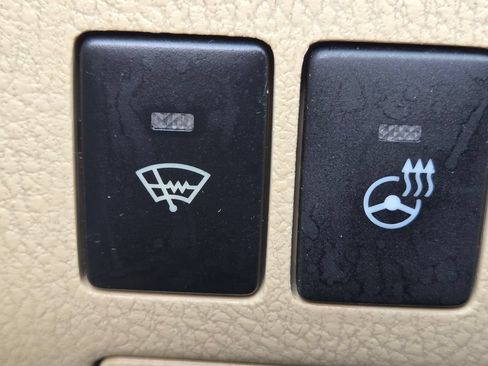 Used 2016 Toyota Highlander Limited Platinum AWD/4WD image 16