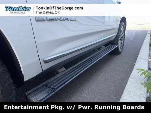 Used 2021 GMC Yukon Denali w/ Denali Ultimate Package image 14